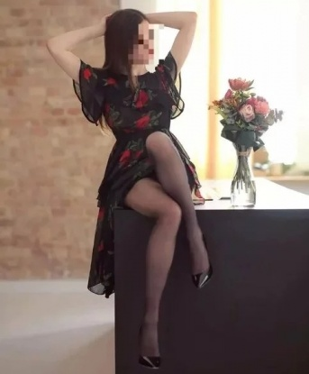 Анкета проститутки Ирина - Фото 1, Дмитриев, 19 лет, №14691
