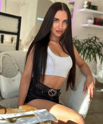 Алина